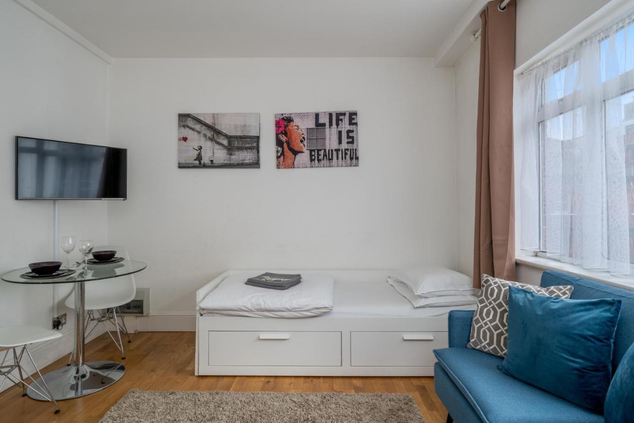 Private Studio - Wardour Street - Berwick Street ลอนดอน ภายนอก รูปภาพ